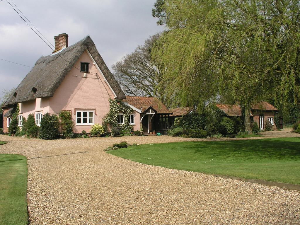 Thatched Farm Bed And Breakfast Woodbridge Exteriér fotografie